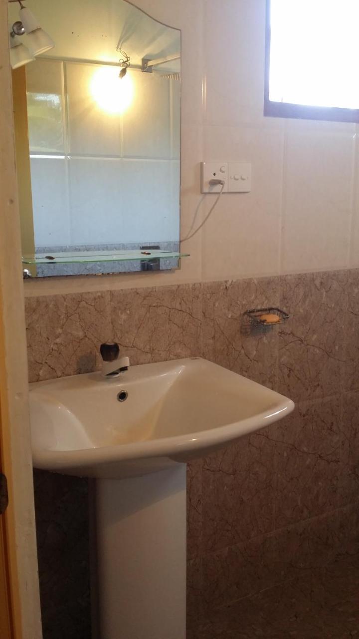 Affittacamere Ocean On House Unawatuna Esterno foto