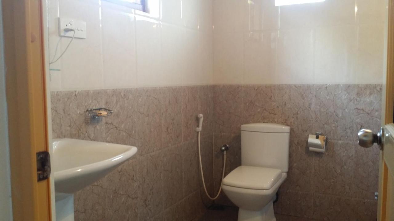 Affittacamere Ocean On House Unawatuna Esterno foto