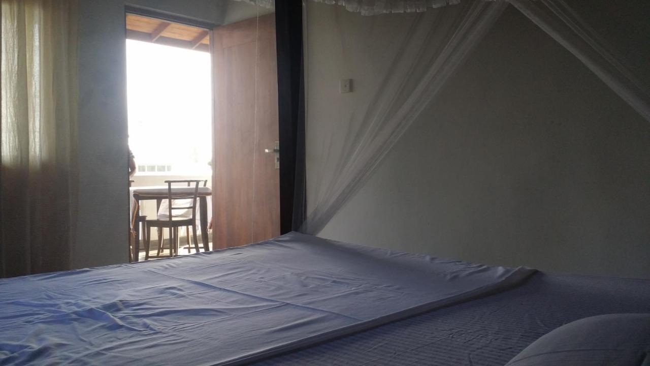 Affittacamere Ocean On House Unawatuna Esterno foto