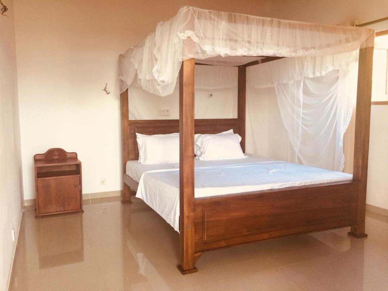 Affittacamere Ocean On House Unawatuna Esterno foto